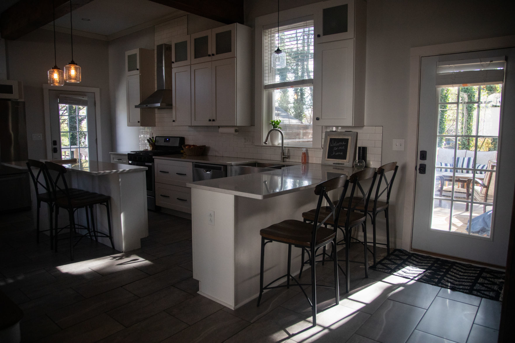 Real Estate Guide Rivermont 03